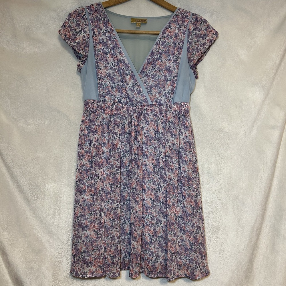 Princess Vera‎ Wang Dress Juniors Small Lined Sheer Back & Sides